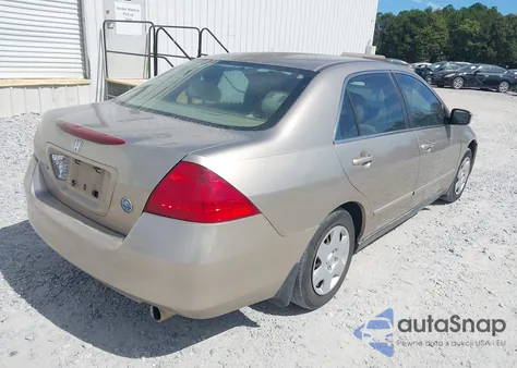 2007 Honda Accord 2.4 Lx from USA, damaged, VIN 3HGCM564X7G700706
